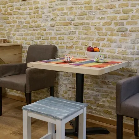 Апартаменты Constantin Old Town
